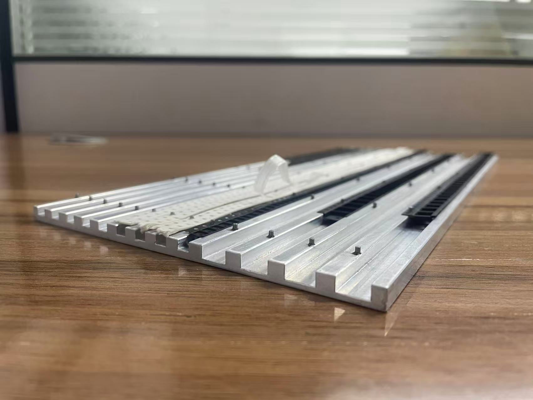 Aluminum SMT StripFeeder Tray – 9x 8mm & 4x 12mm Cut Tape Slots for Pick and Place Machine